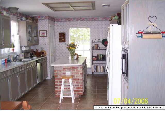 14995 Blackwater Road Baker, LA 70714 - Photo 8 of 10 Gallery Image 8