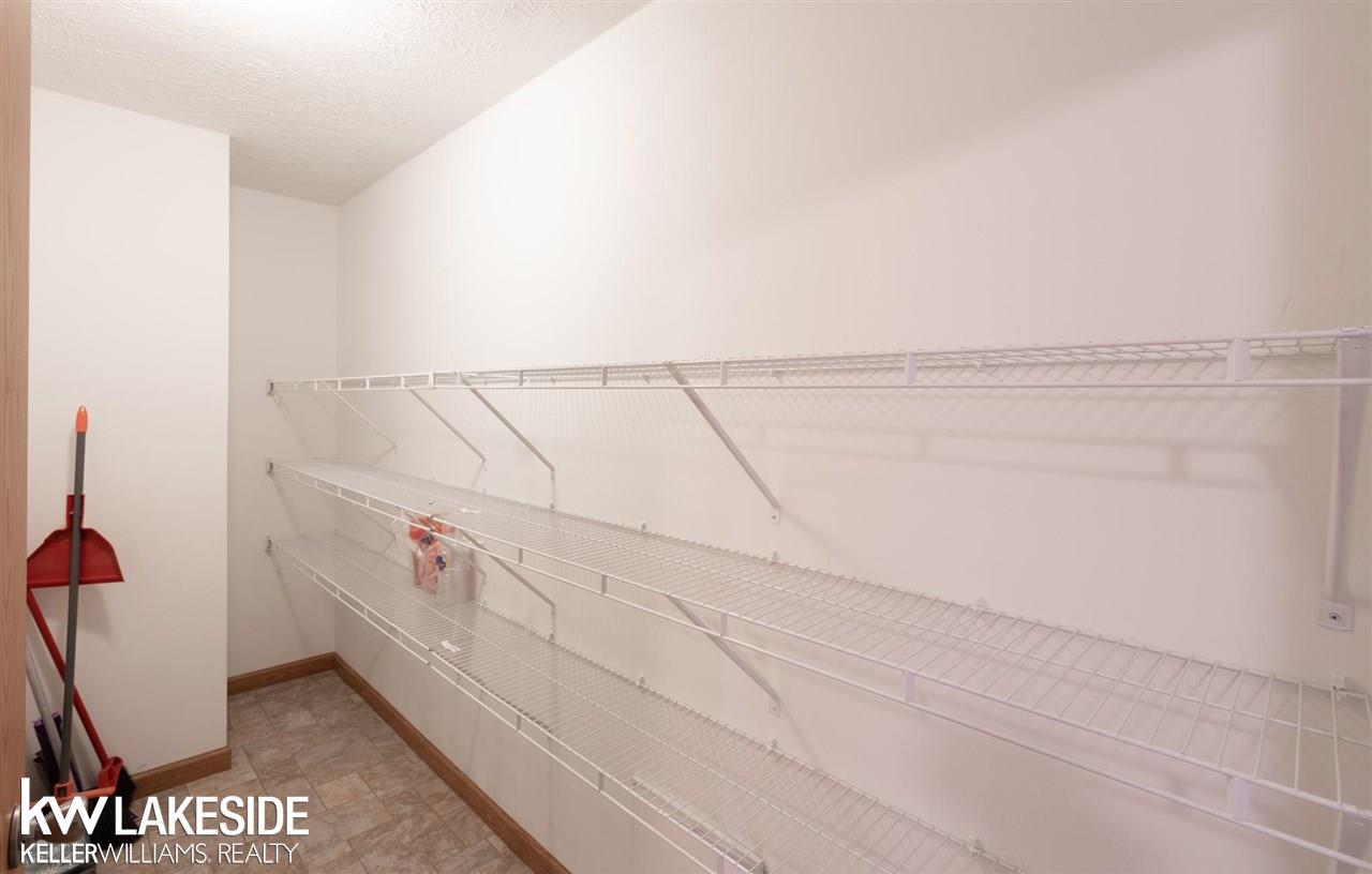 4735 Lakeshore Road Lexington, MI 48450 - Photo 18 of 75