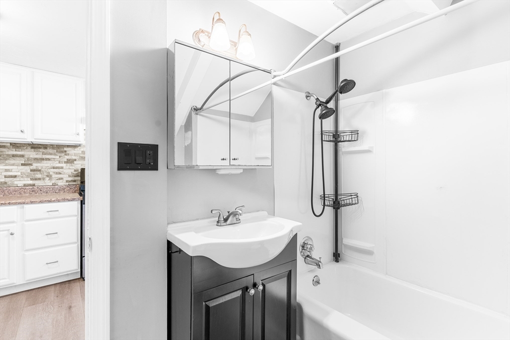 808 Walnut Street, Unit 2 Fall River, MA 02720 - Photo 8 of 16