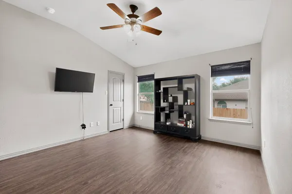 $2,050 | 12001 Broten Street, Austin, TX 78748