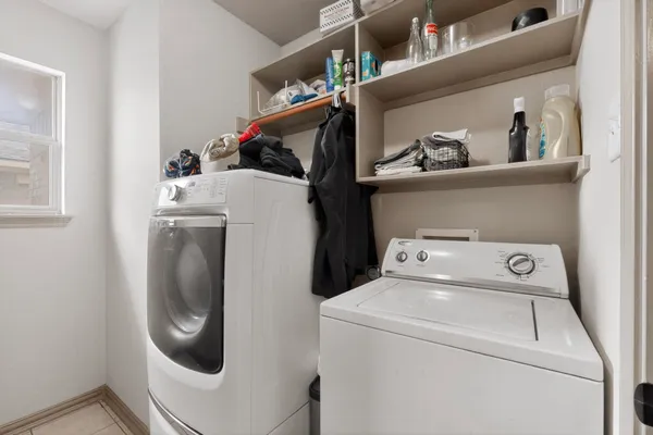 $2,050 | 12001 Broten Street, Austin, TX 78748