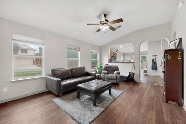 $2,050 | 12001 Broten Street, Austin, TX 78748