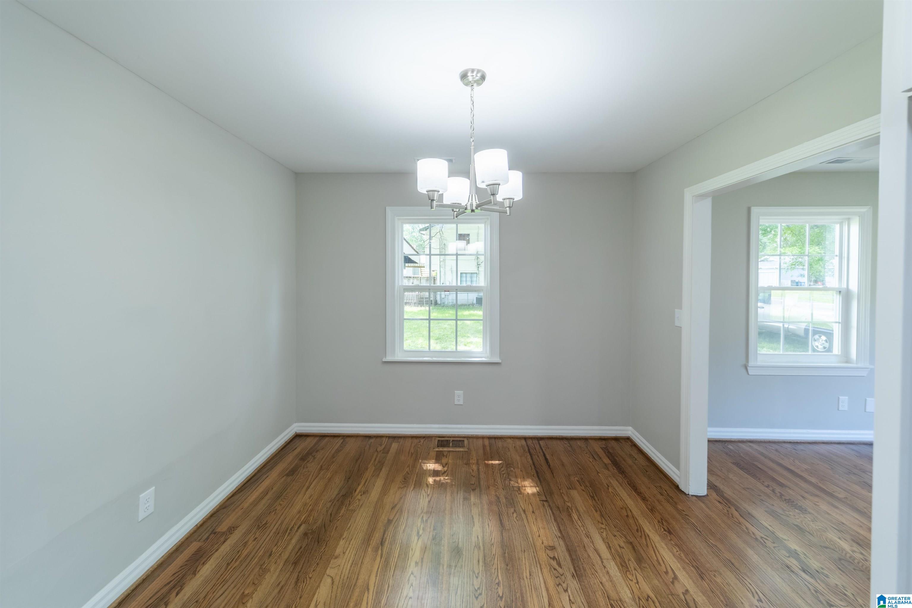 136 Crystal Avenue Bessemer, AL 35023 - Photo 10 of 37