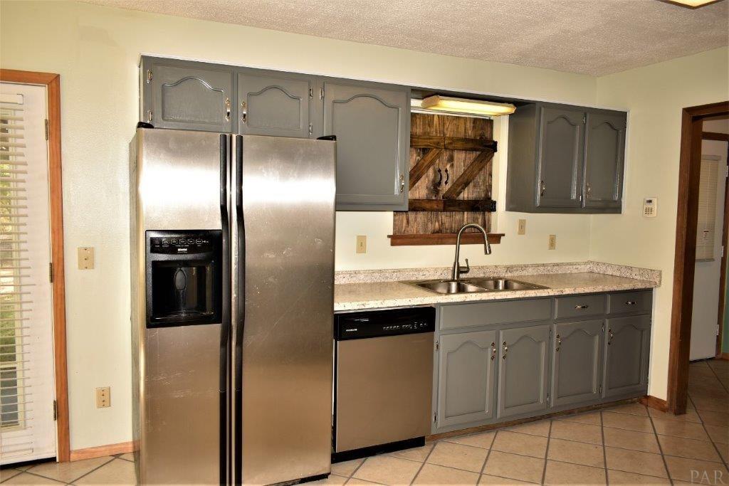 6950 Frank Reeder Road Pensacola, FL 32526 - Photo 8 of 32 Gallery Image 8