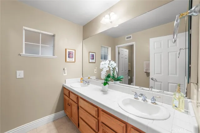 $1,099,990 | 2557 Braden Place, Riverside, CA 92503