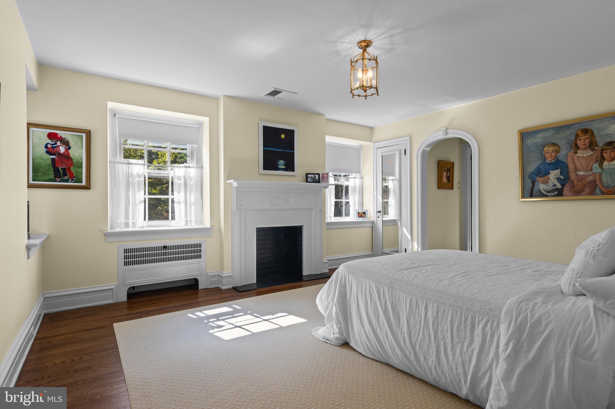 136 Grubb Road Malvern, PA 19355 - Photo 54 of 91 Ensuite bedroom with private bathroom