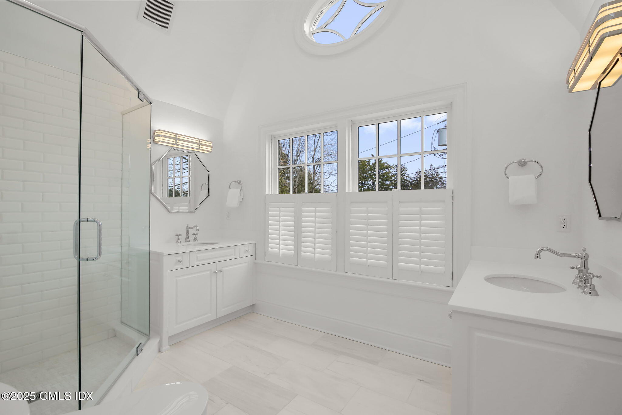 18 Shoal Point Lane Riverside, CT 06878 - Photo 15 of 29 Bath