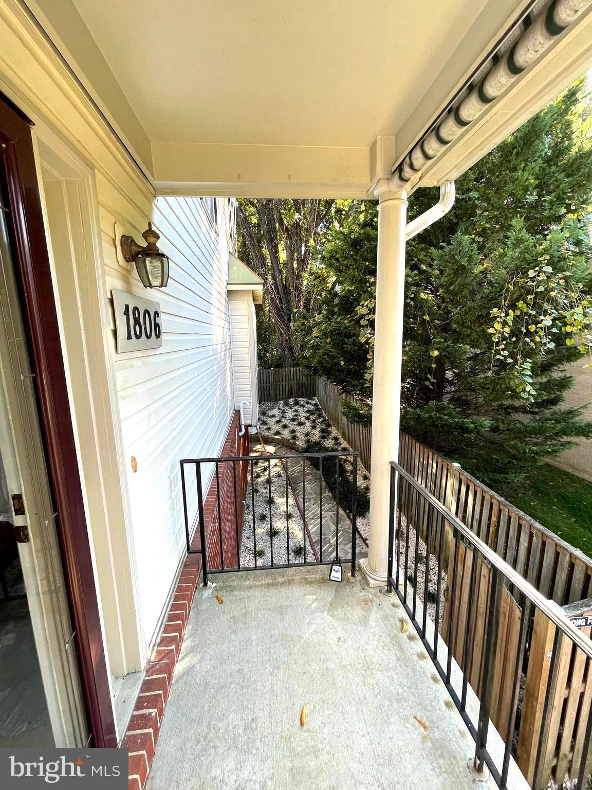 1806 Lansdowne Way Silver Spring, MD 20910 - Photo 3 of 23 Front Door (Porch)