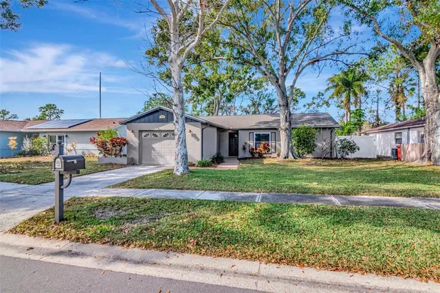 $385,000 | 12418 84th Way, Largo, FL 33773