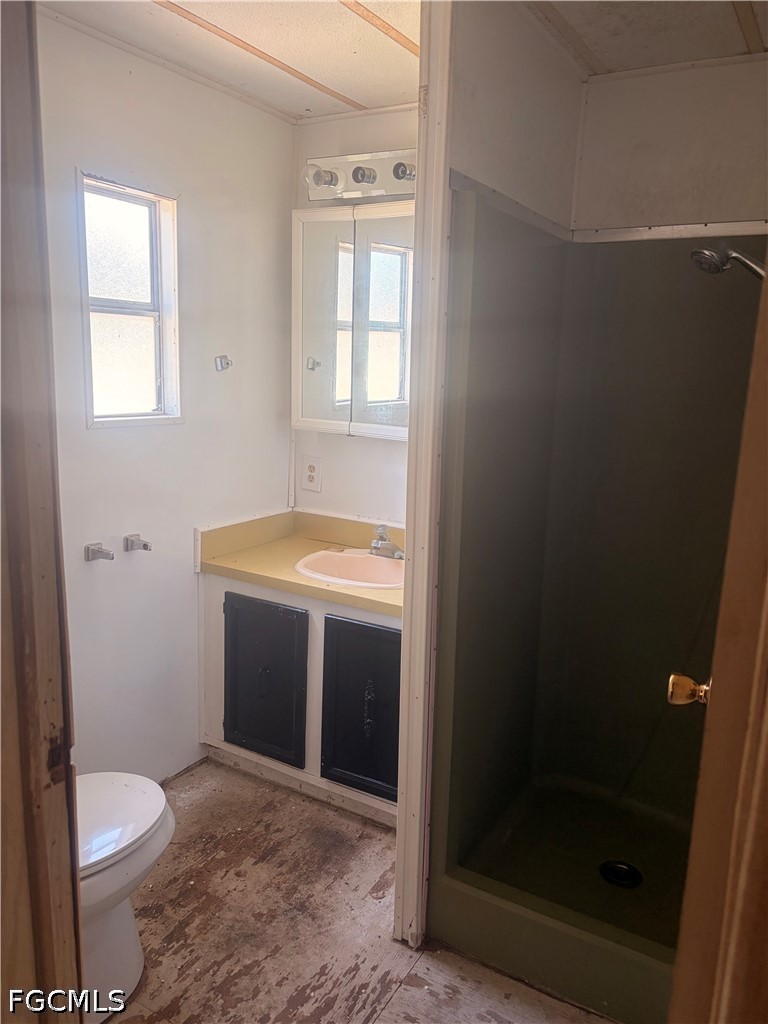 809 8th Street Moore Haven, FL 33471 - Photo 9 of 15