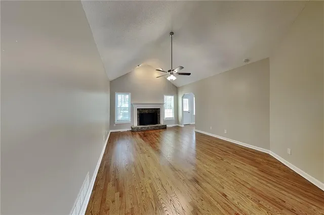 $1,975 | 411 Saddle Brooke Drive, Dallas, GA 30132