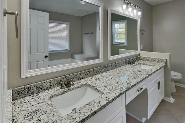 $1,975 | 411 Saddle Brooke Drive, Dallas, GA 30132