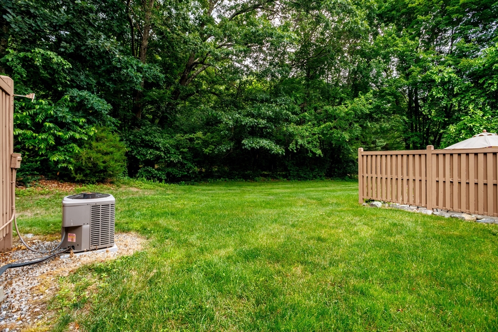 212 Ridgefield Circle, Unit 212B Clinton, MA 01510 - Photo 39 of 42