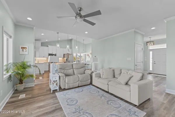 $1,600,000 | 314 Easy Street, Cape Carteret, NC 28584