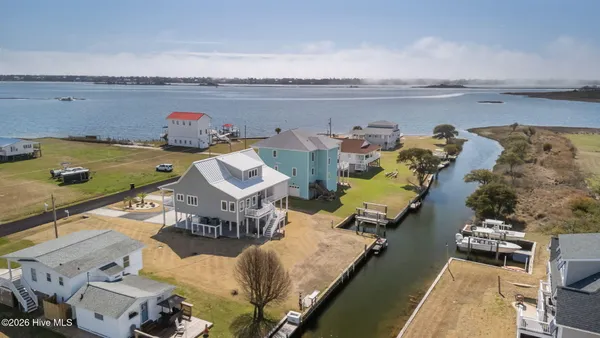 $1,600,000 | 314 Easy Street, Cape Carteret, NC 28584