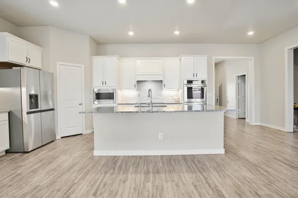 a view of a yard with a sink and a yard