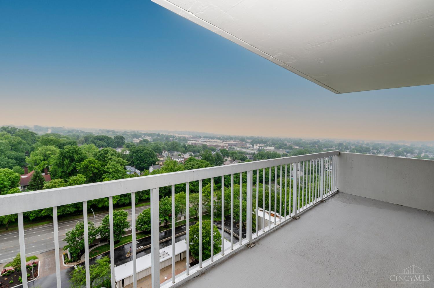 2444 Madison Road, Unit 1509 Cincinnati, OH 45208 - Photo 8 of 40