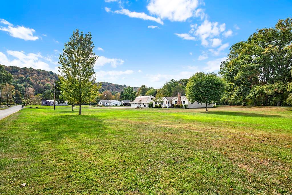 1261 Griffith Road Ligonier, PA 15658 - Photo 36 of 39 a view of outdoor space with green field and trees