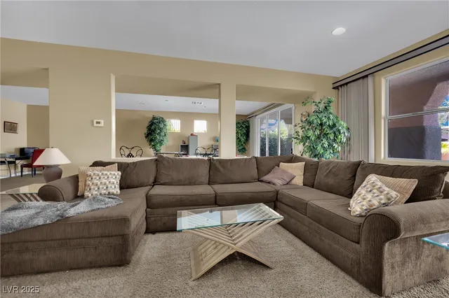 $7,499 | 1004 Golden Age Court, Las Vegas, NV 89144