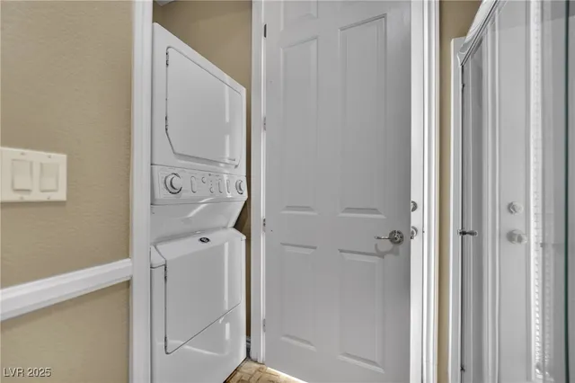 $7,499 | 1004 Golden Age Court, Las Vegas, NV 89144