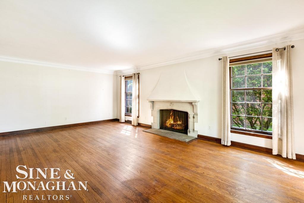 622 Lincoln Road Grosse Pointe, MI 48230 - Photo 6 of 51 50109047-5.JPG