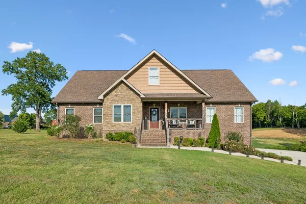 $750,000 | 7 Shenandoa Circle, Carthage, TN 37030