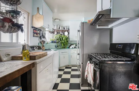 $799,000 | 2912 Bellevue Avenue, Los Angeles, CA 90026