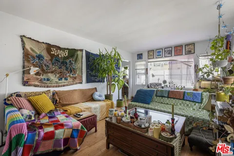 $799,000 | 2912 Bellevue Avenue, Los Angeles, CA 90026