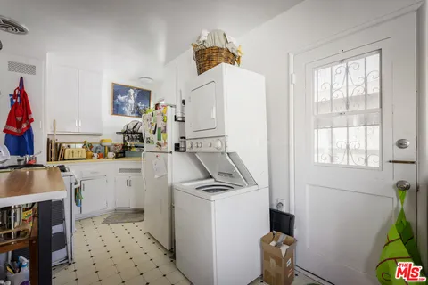 $799,000 | 2912 Bellevue Avenue, Los Angeles, CA 90026