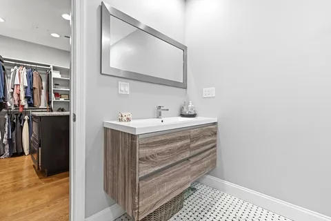$1,399,999 | 3 Driftwood Lane, Lynnfield, MA 01940