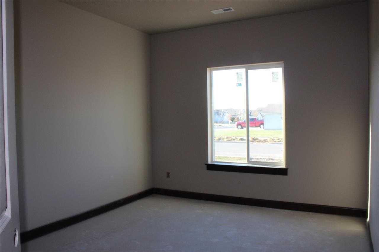 7807 South Fruitvale Road, Unit WT93 Cheney, WA 99004 - Photo 7 of 15