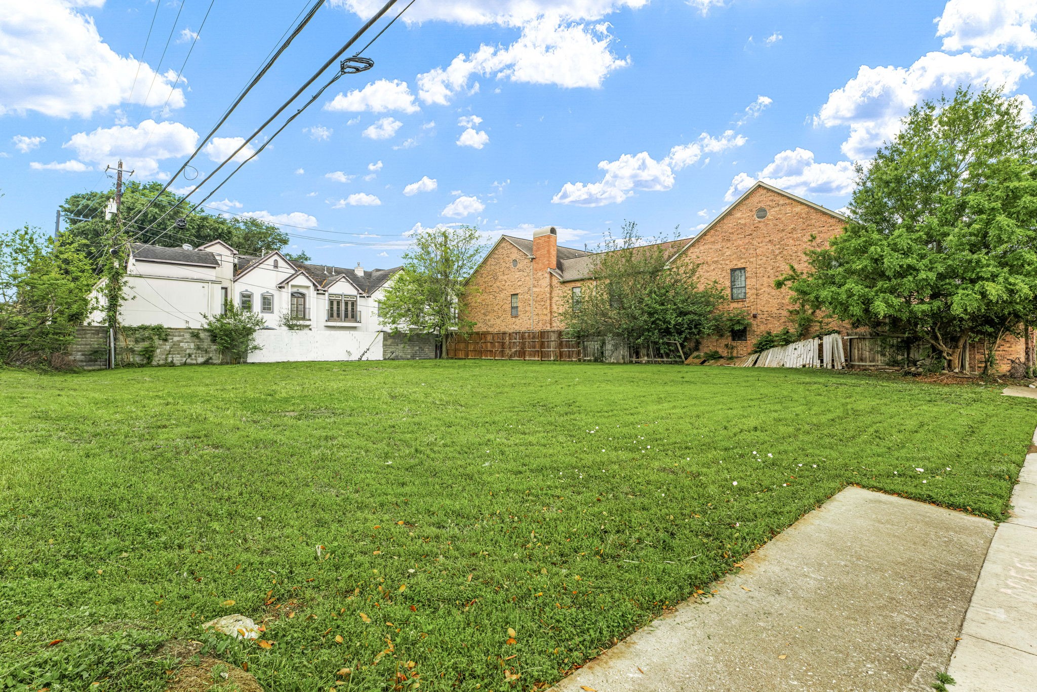 5917 San Felipe Street Houston, TX 77057 - Photo 16 of 41 a view of a house with a big yard
