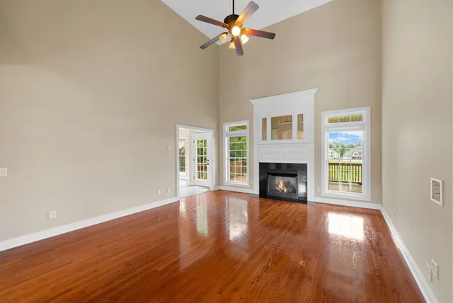 $779,900 | 306 Gray Hawk Trail, Clarksville, TN 37043