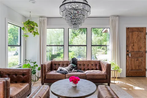 $1,800,000 | 2218 Lindell Avenue, Austin, TX 78704