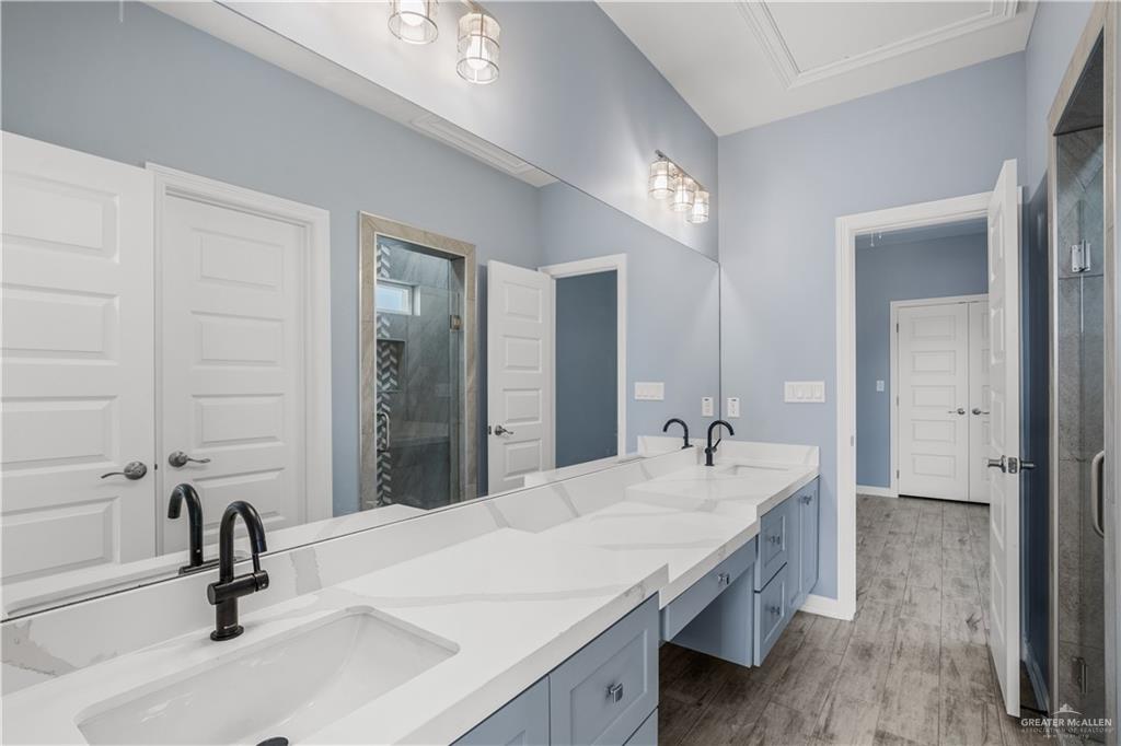 1406 Tee Box Drive Weslaco, TX 78596 - Photo 7 of 16