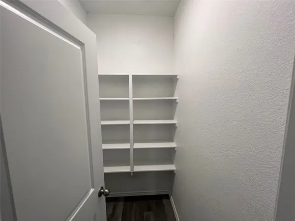 $1,390 | 11595 Persimmon Street, Willis, TX 77318