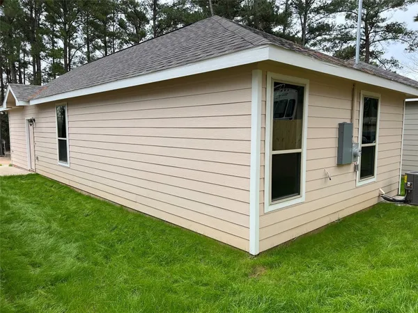 $1,390 | 11595 Persimmon Street, Willis, TX 77318