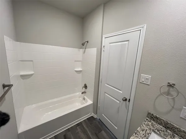 $1,390 | 11595 Persimmon Street, Willis, TX 77318