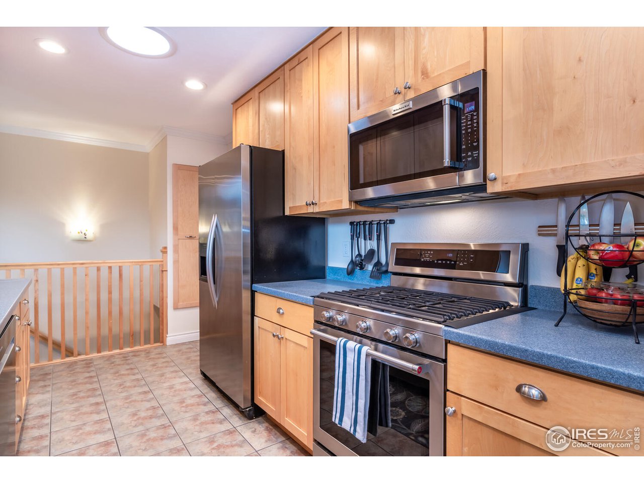 1255 Albion Road Boulder, CO 80305 - Photo 12 of 40 Updated kitchen