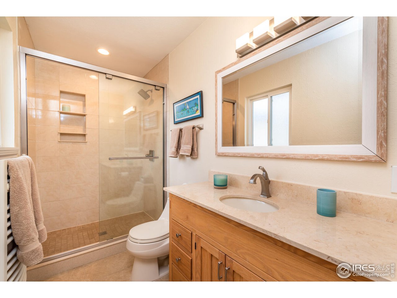 1255 Albion Road Boulder, CO 80305 - Photo 21 of 40 Primary ensuite bathroom