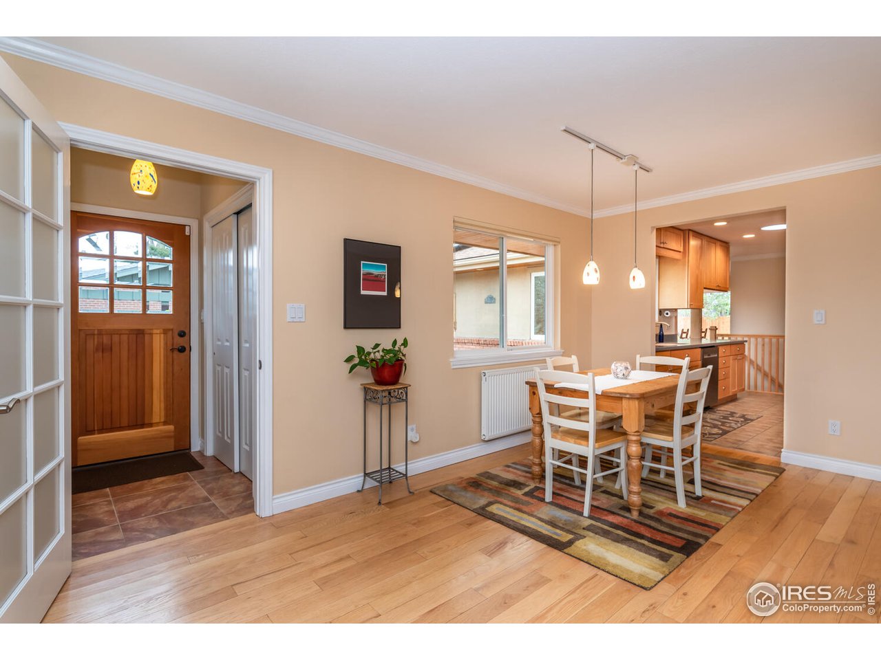 1255 Albion Road Boulder, CO 80305 - Photo 8 of 40 Entrway and dining nook