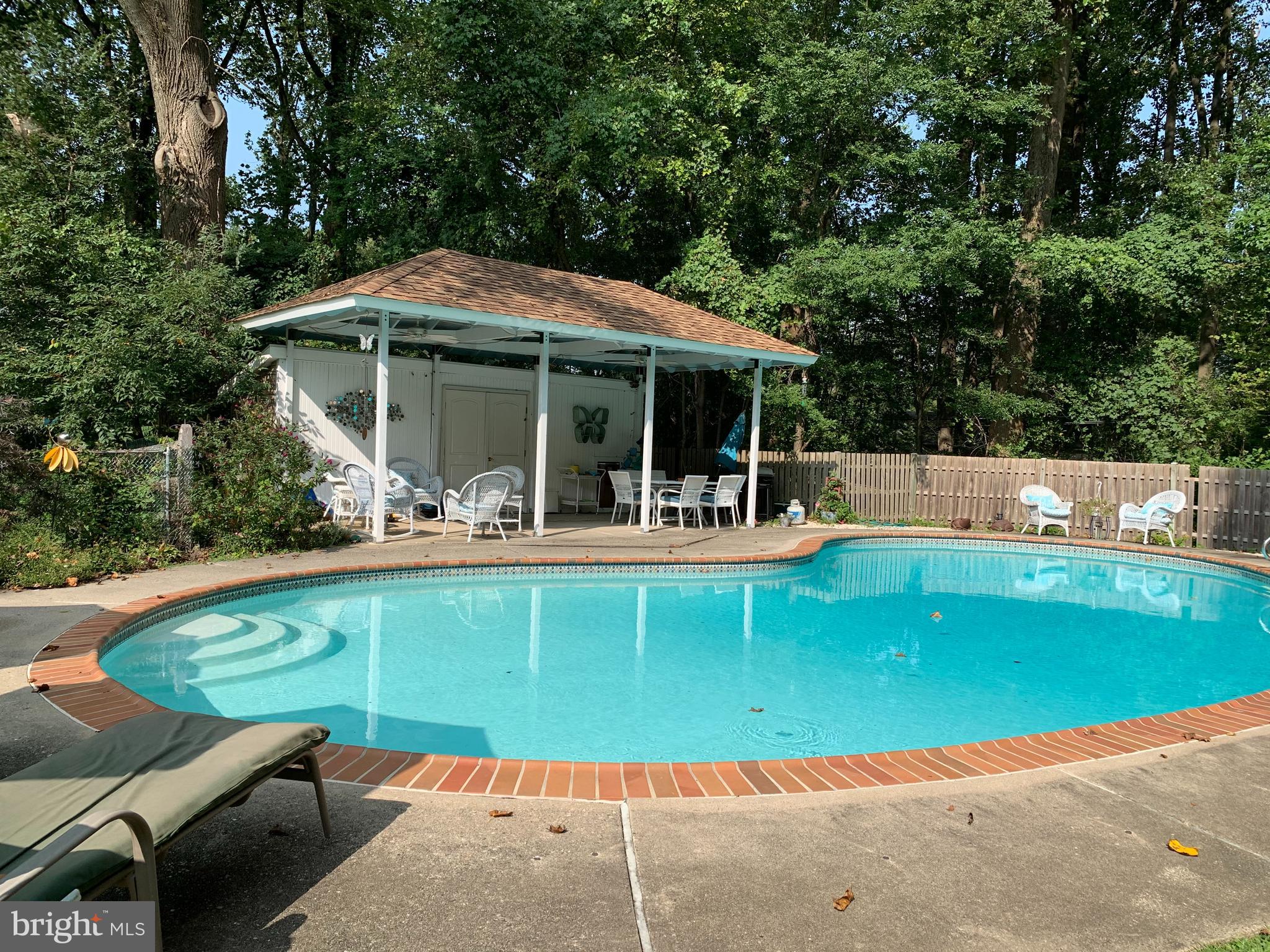 154 Deer Run Road Willow Grove, PA 19090 - Photo 2 of 19 Gallery Image 2