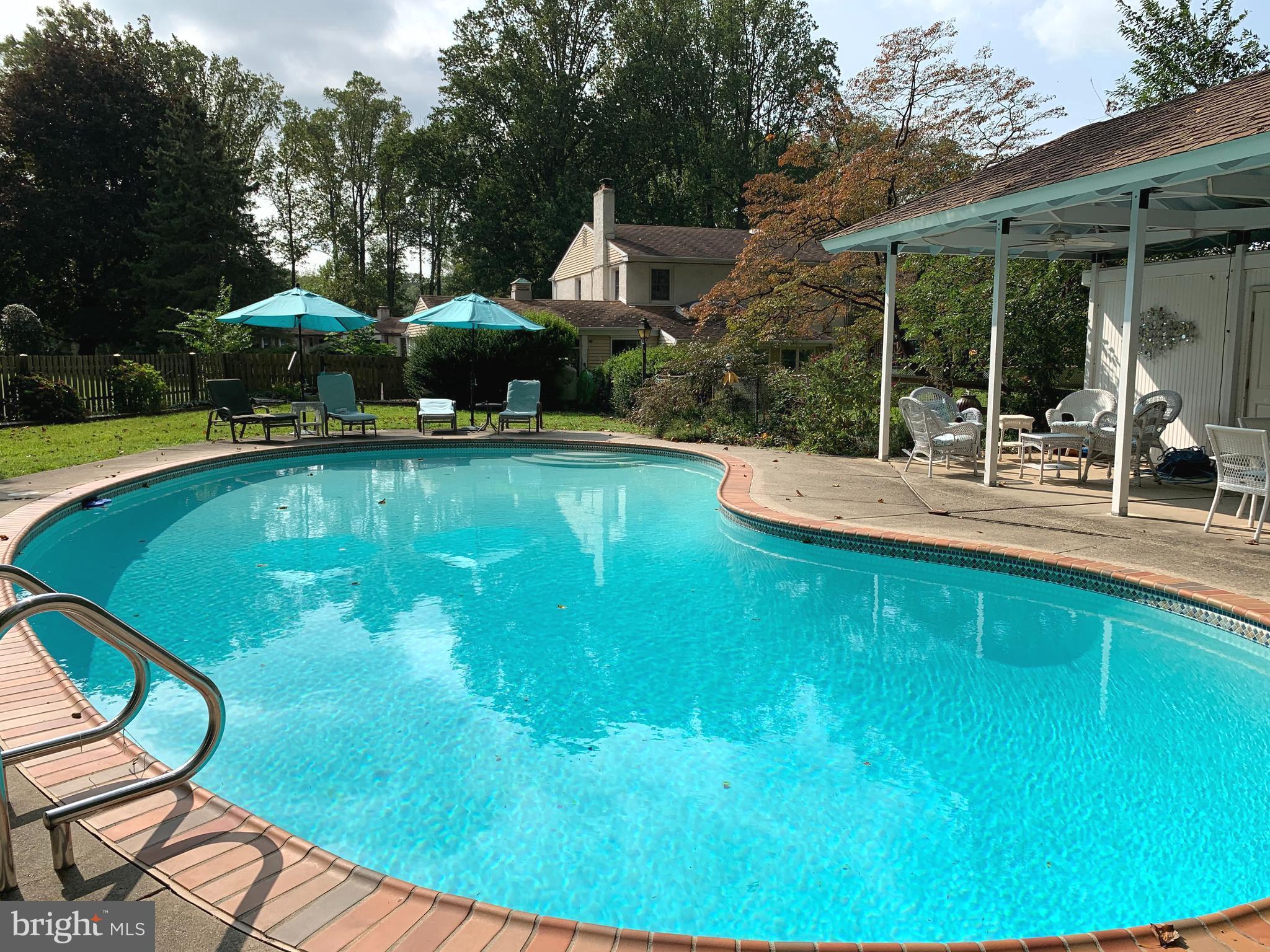 154 Deer Run Road Willow Grove, PA 19090 - Photo 3 of 19 Gallery Image 3