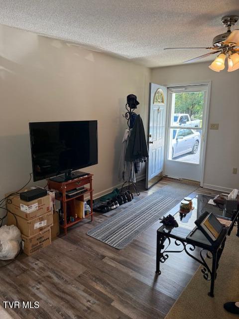 165 Smith Avenue Erwin, TN 37650 - Photo 12 of 33 IMG_5942