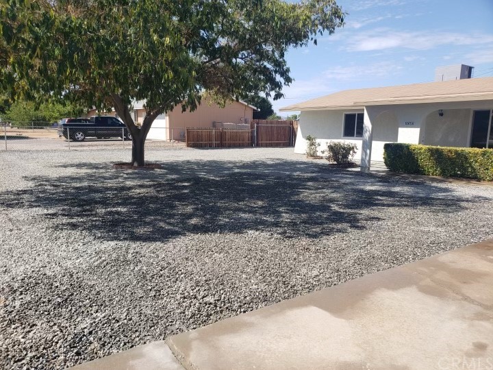 10656 Navajo Road Apple Valley, CA 92308 - Photo 1 of 1 Gallery Image 1