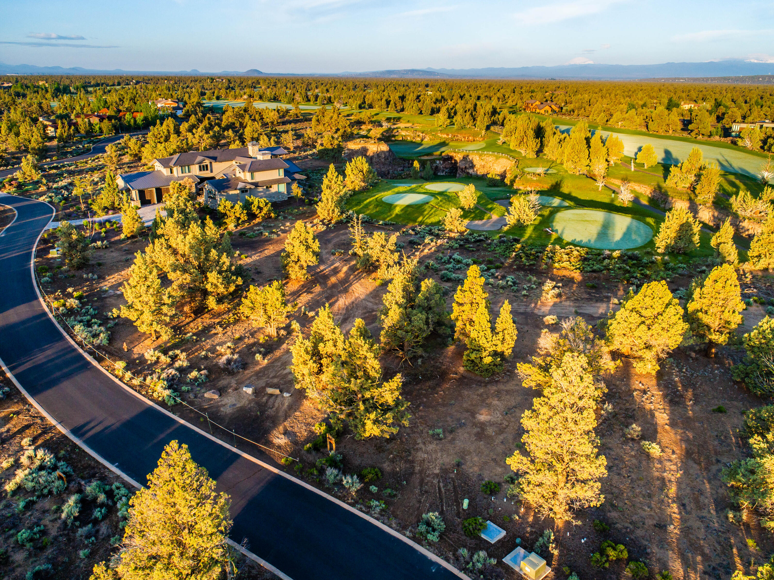 22953 Canyon View Loop Bend, OR 97701 - Photo 17 of 21 Pronghorn Lot 184-18