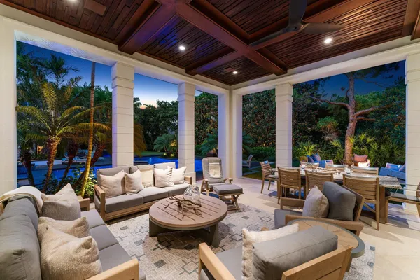 $21,500,000 | 232 West Bears Club Drive, Jupiter, FL 33477