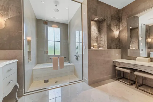 $21,500,000 | 232 West Bears Club Drive, Jupiter, FL 33477