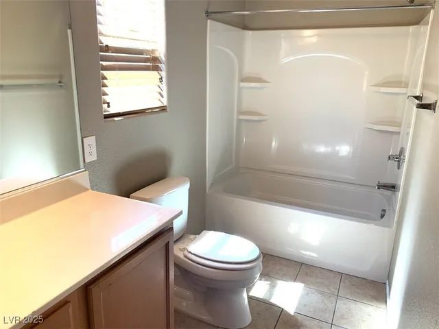 $1,800 | 10801 Cape Shore Avenue, Las Vegas, NV 89166