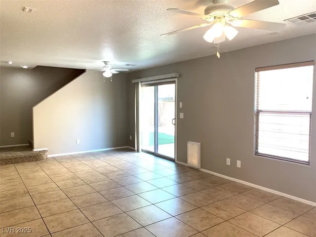 $1,800 | 10801 Cape Shore Avenue, Las Vegas, NV 89166